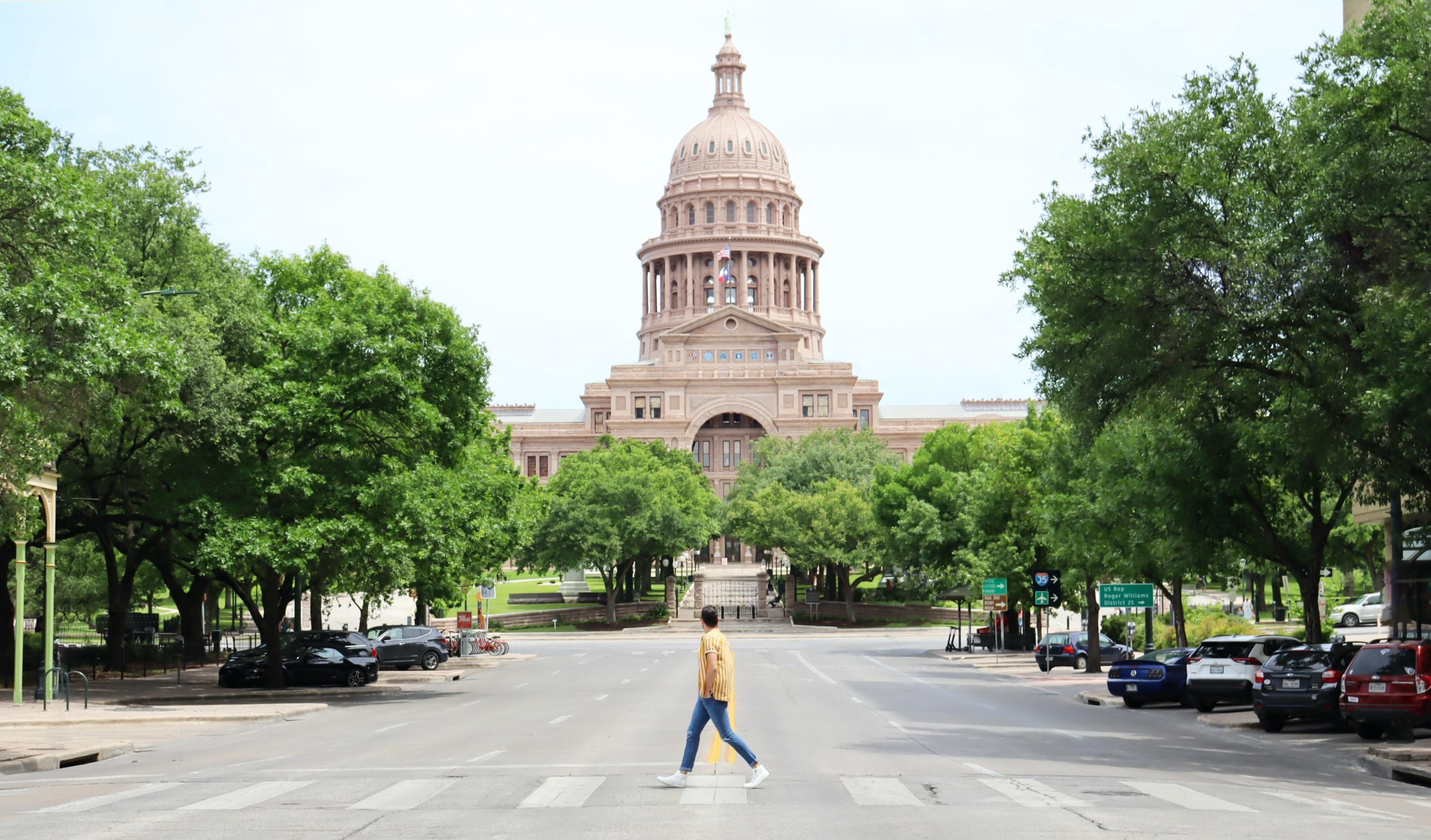 Austin Neighborhoods Near Downtown Jobs, Dining & Transit (2026 Guide)