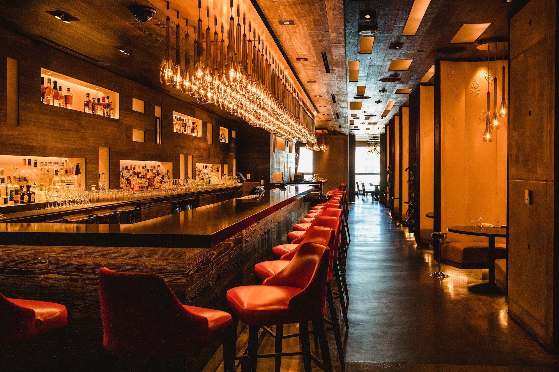 Downtown Austin Nightlife: Best Hotspots Guide