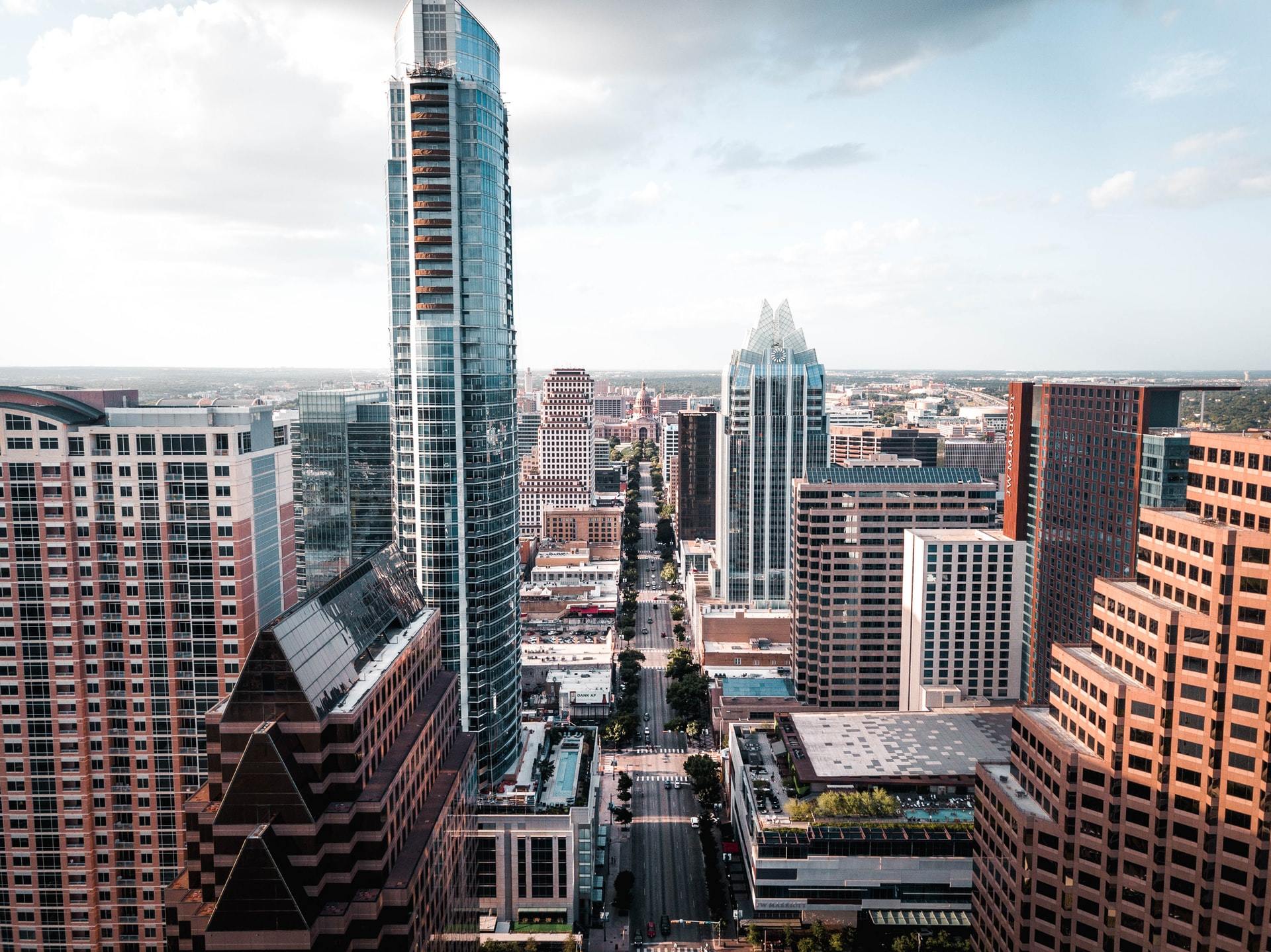 7 Expert Tips for Moving to The Austonian